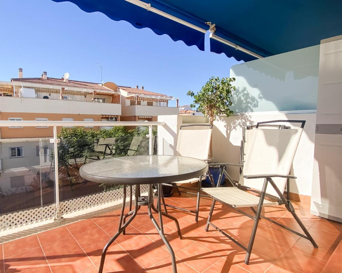 Escapada Familiar En Torrox Costa A 100M De La Playa, Vistas Al Mar Y Parking Gratis Exterior foto